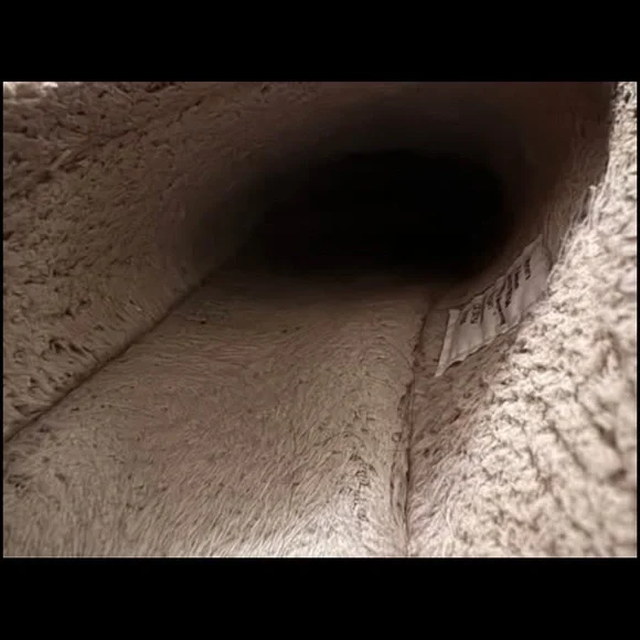 L.L. Bean Red and Gray Cat Slippers - Picture 4 of 8